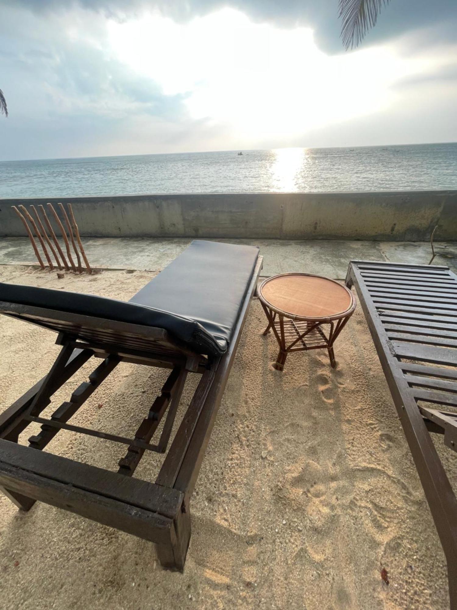 Blue Maalu Resort Ambalangoda  Buitenkant foto
